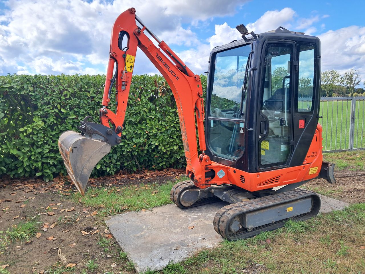 Minigraver Takeuchi TB216 / Graafmachine / Minikraan ( Bj 2015 )