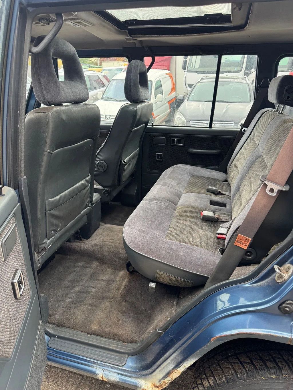 Mitsubishi Pajero **LONG CHASSIS-7SEATS-DIESEL**