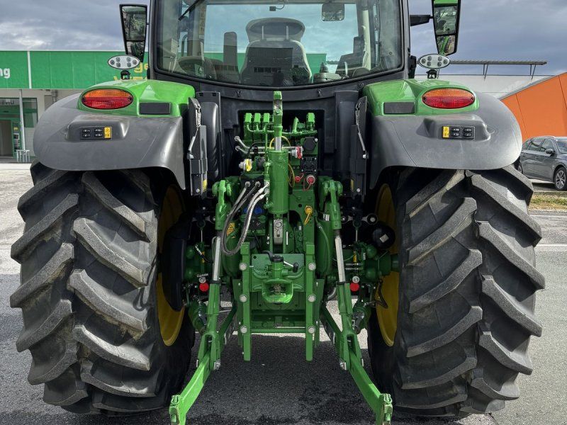 John Deere 6R150