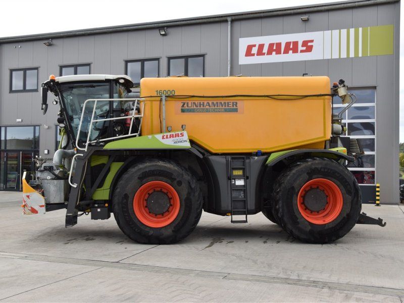 Claas Xerion 4000 Saddle Trac