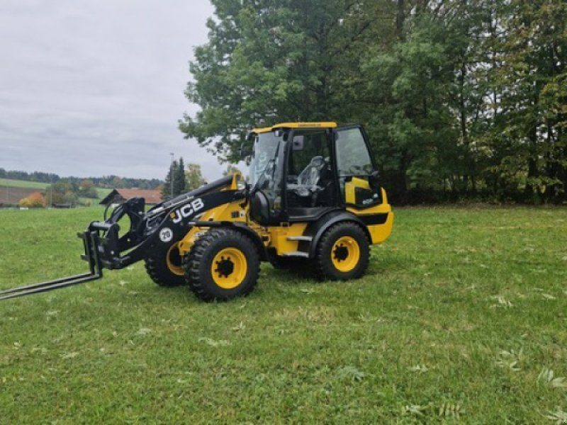 JCB 409