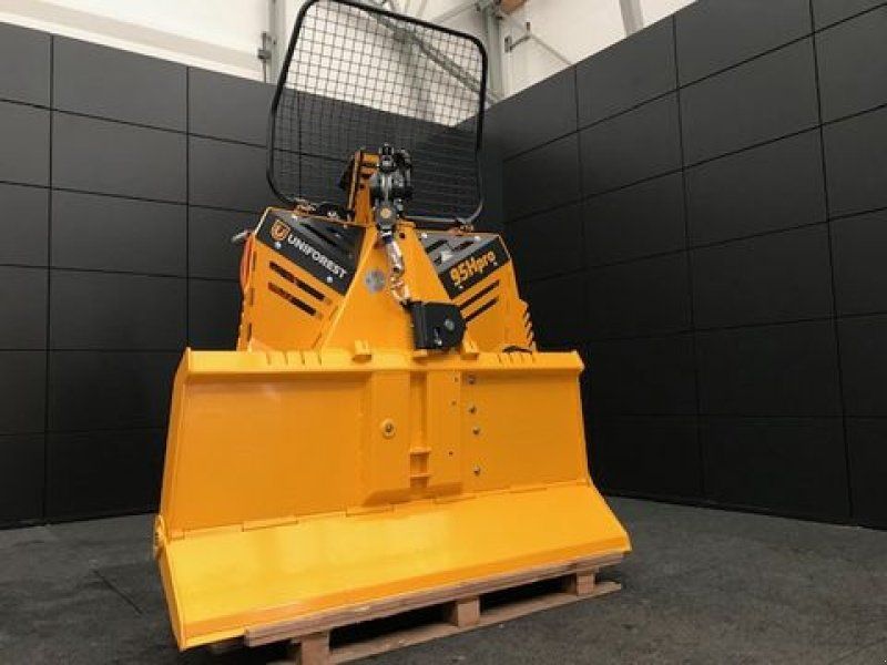 Uniforest 95Hpro-St 9to 2,0m Schild
