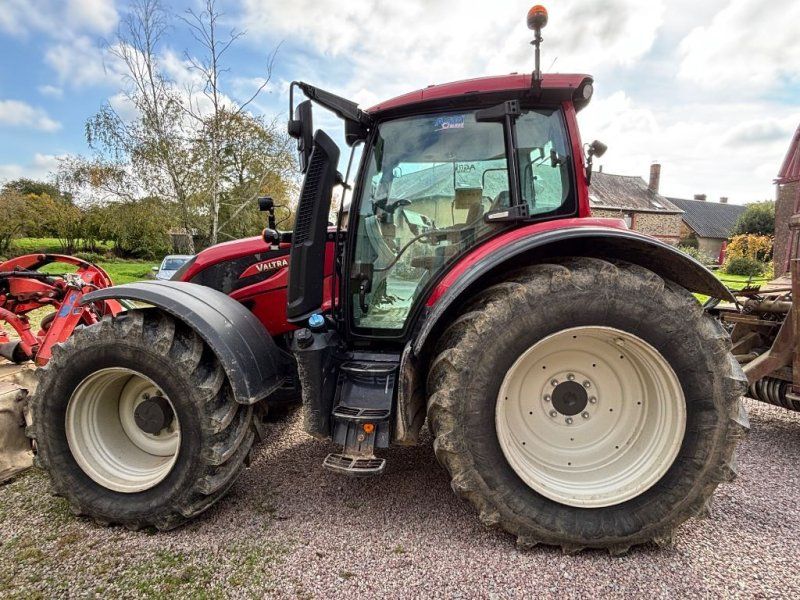 Valtra N154eD