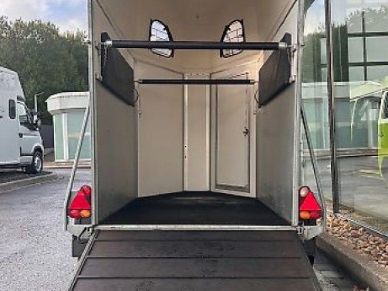 Cheval Liberte GOLD One GT13. 1,4t Pferdeanhänger