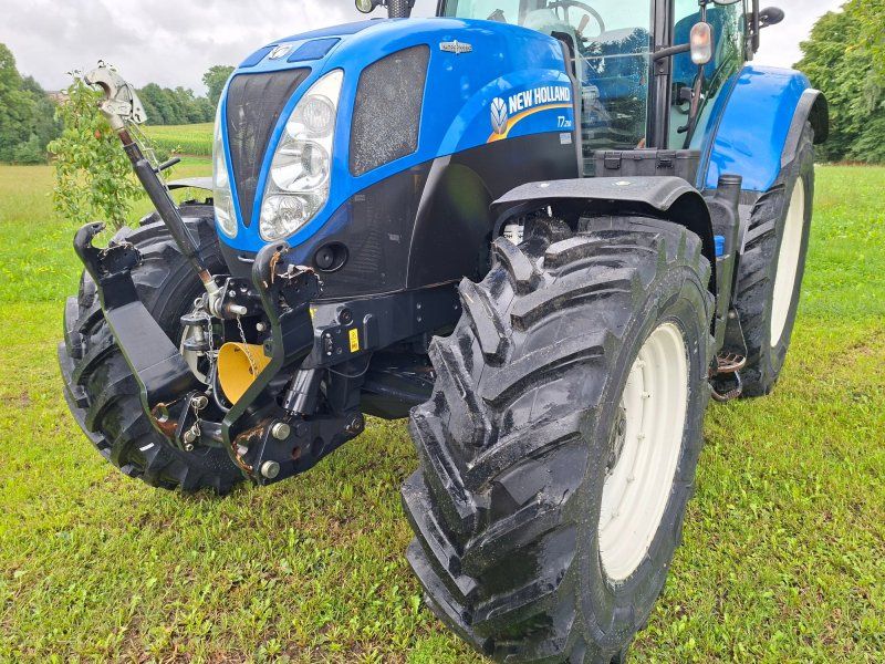 New Holland T.7.210