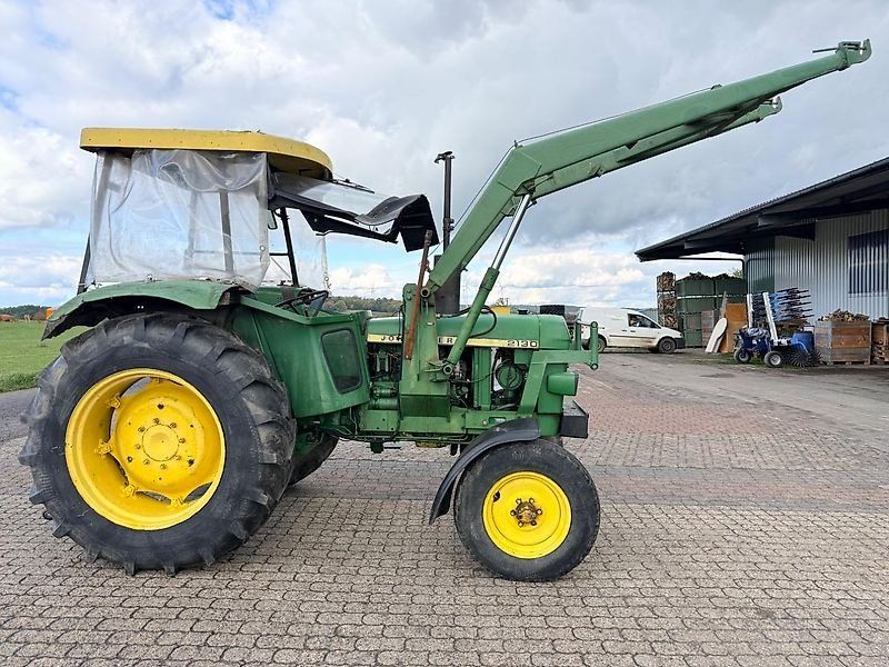 John Deere 2130