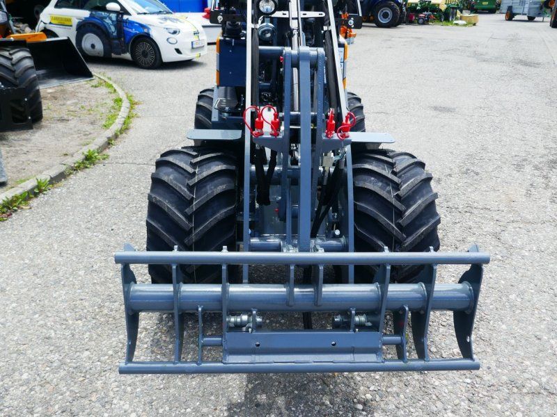 Giant G 2300 HD