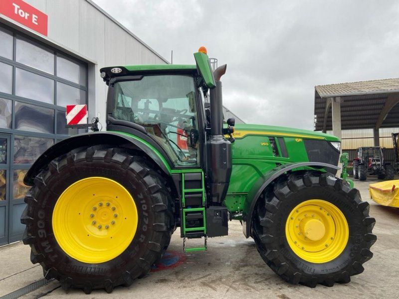 John Deere 6R250 AUTOWR
