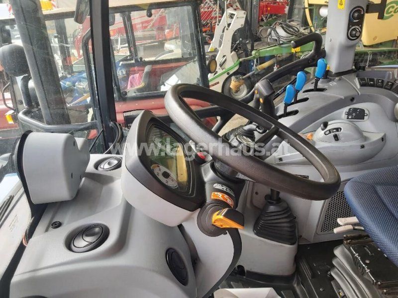 New Holland T 5.105