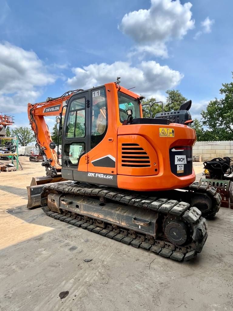 Develon DX 140 LCR-7