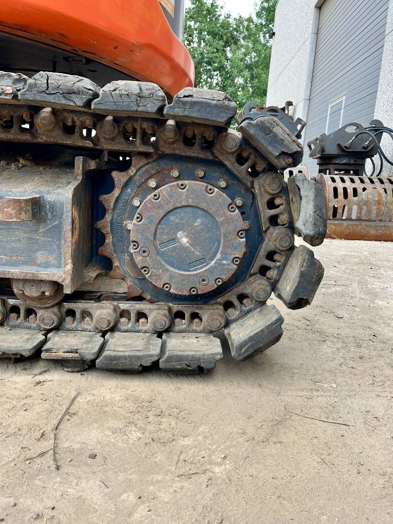 Develon DX 140 LCR-7