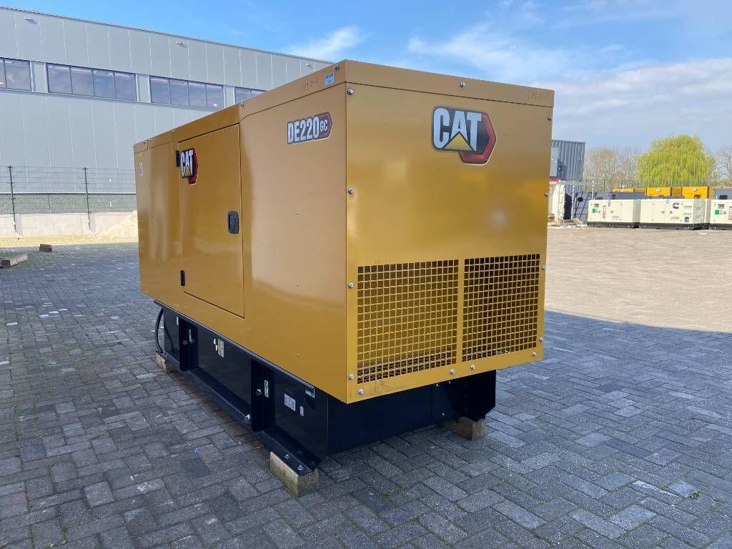 CAT DE220GC - 220 kVA Stand-by Generator - DPX-18212