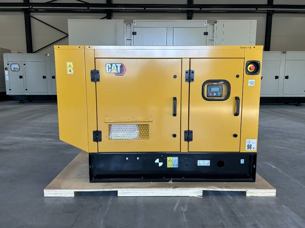 CAT DE18E3 - 18 kVA Generator - DPX-18002