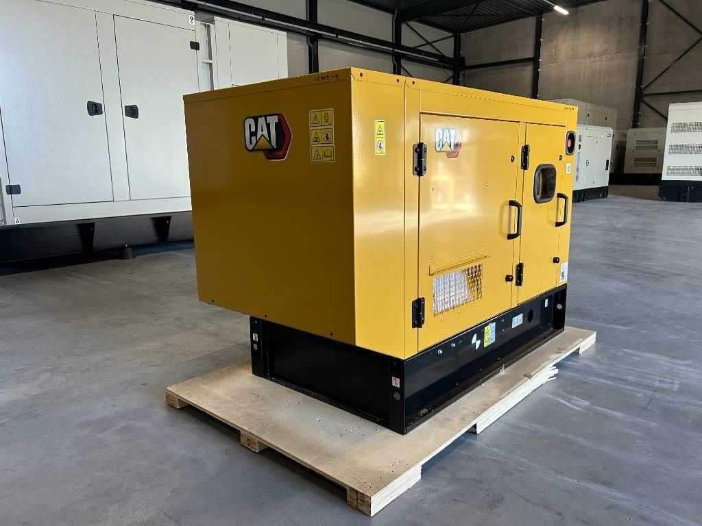 CAT DE18E3 - 18 kVA Generator - DPX-18002