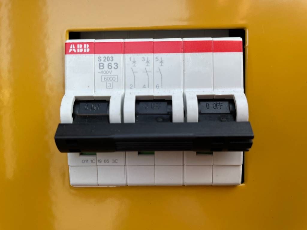CAT DE33GC - 33 kVA Stand-by Generator Set - DPX-18204