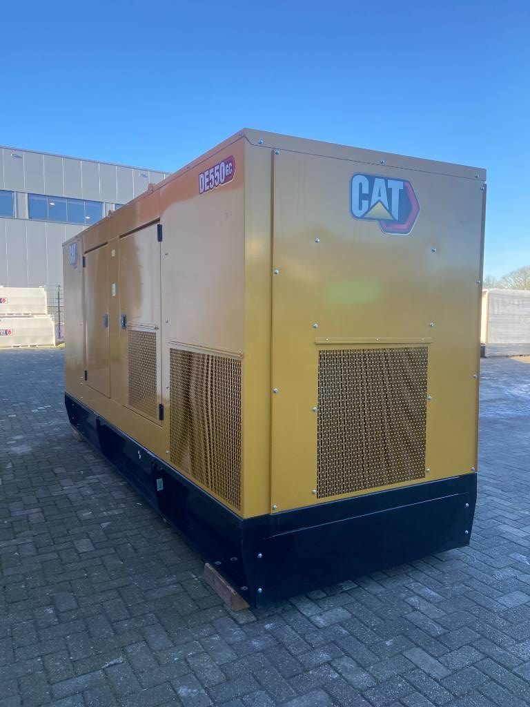 CAT DE550GC - 550 kVA Stand-by Generator - DPX-18221