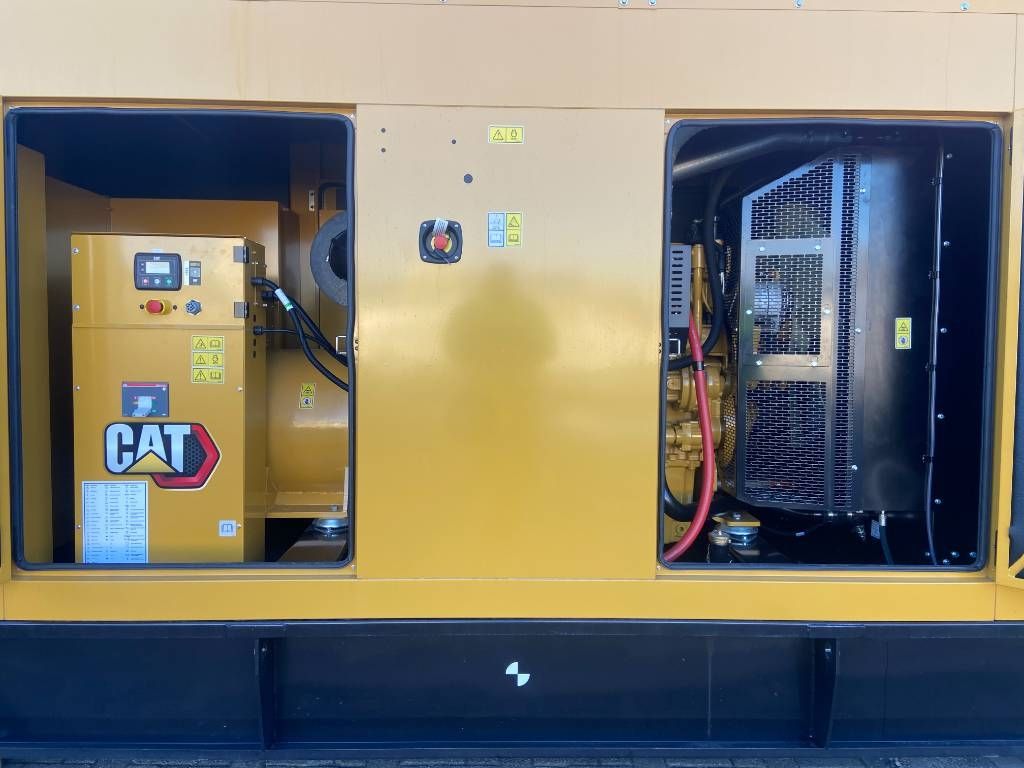 CAT DE550GC - 550 kVA Stand-by Generator - DPX-18221