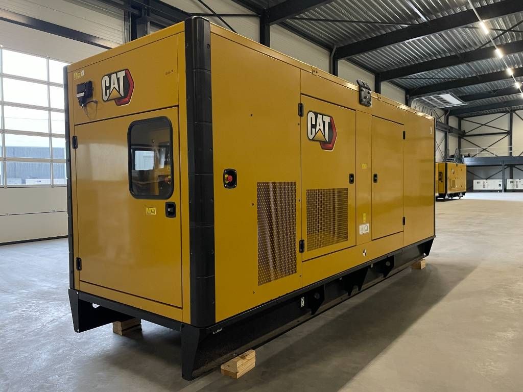 CAT DE550E0 - C15 - 550 kVA Generator - DPX-18027