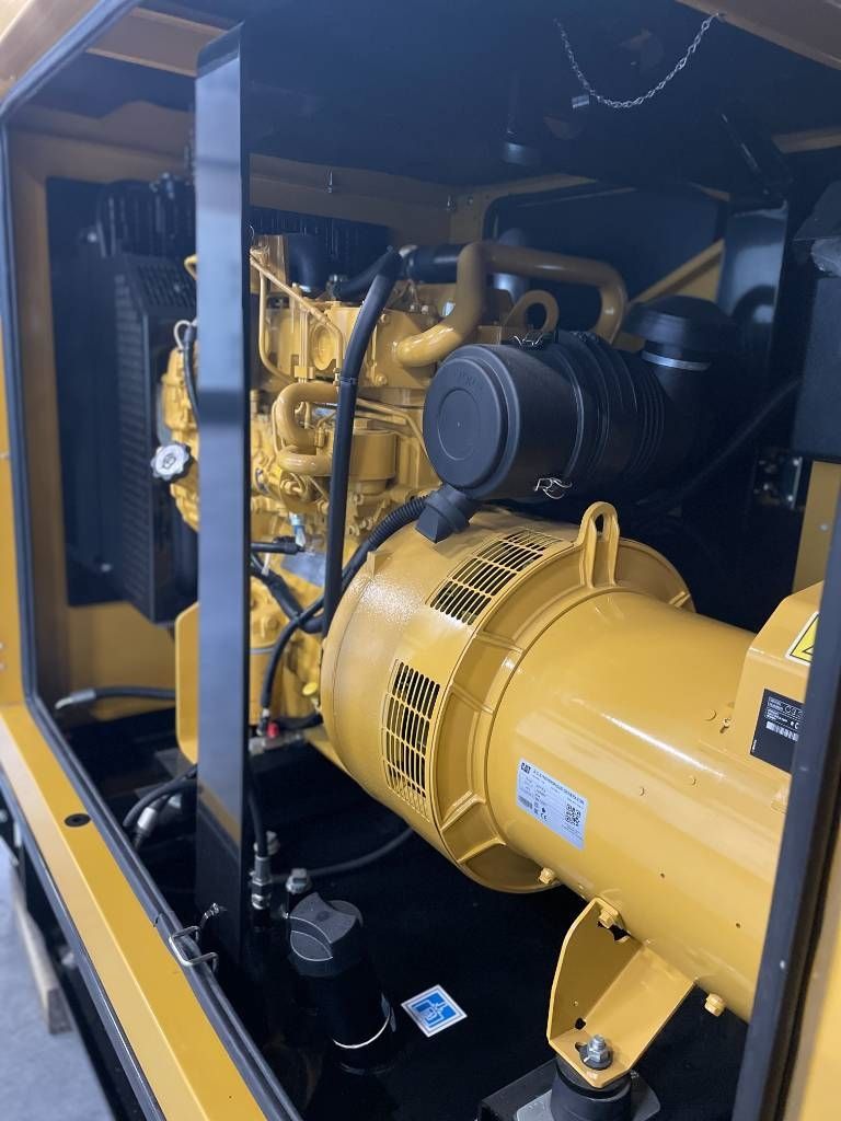 CAT DE65E0 - 65 kVA Generator - DPX-18010