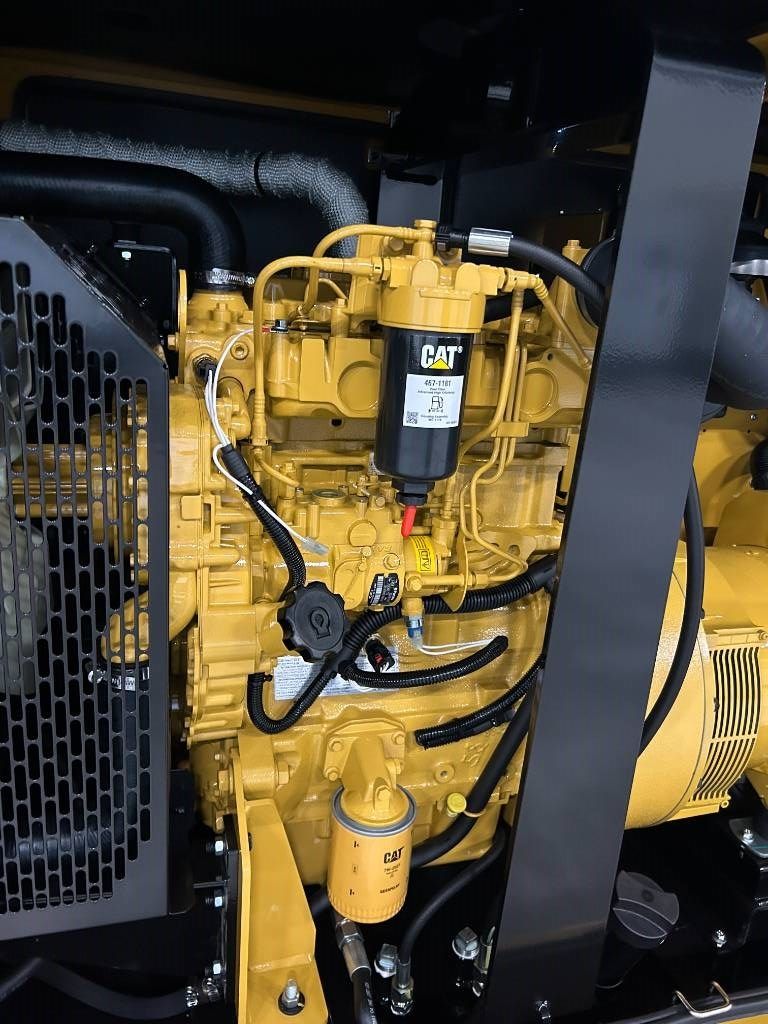 CAT DE33E0 - 33 kVA Generator - DPX-18004