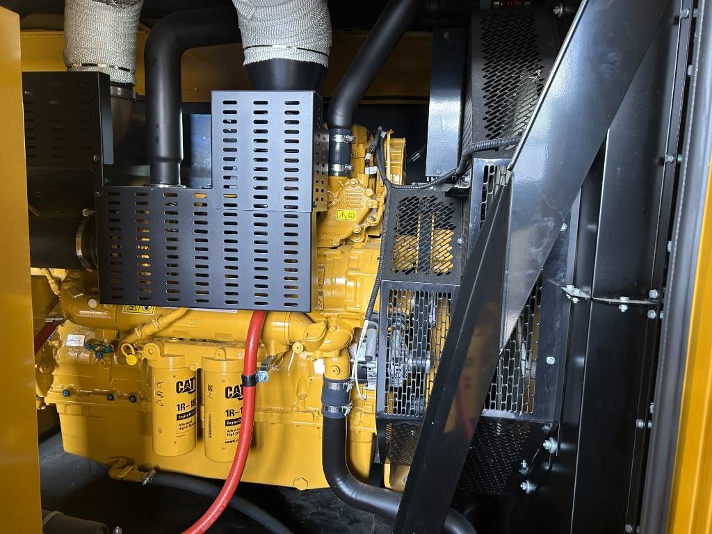 CAT DE850E0 - C18 - 850 kVA Generator - DPX-18032