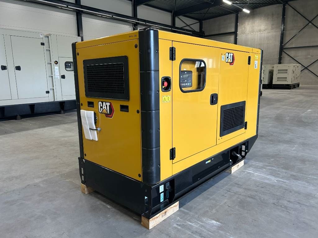 CAT DE88E0 - 88 kVA Generator - DPX-18012