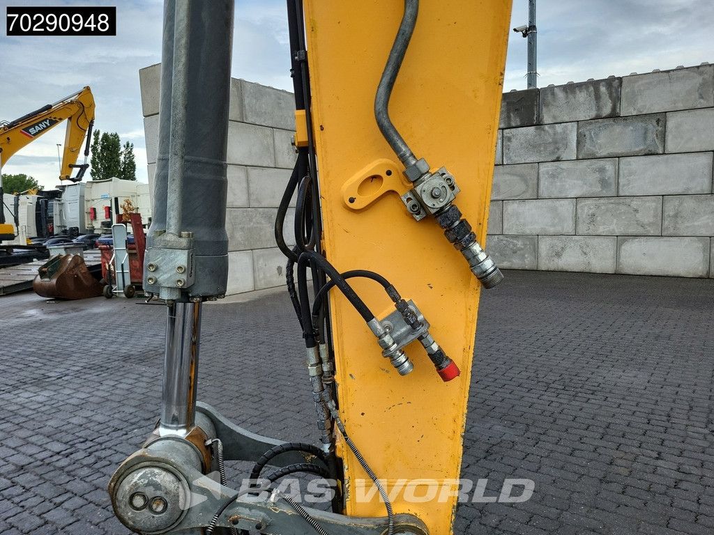 Liebherr R922 LC Litronic