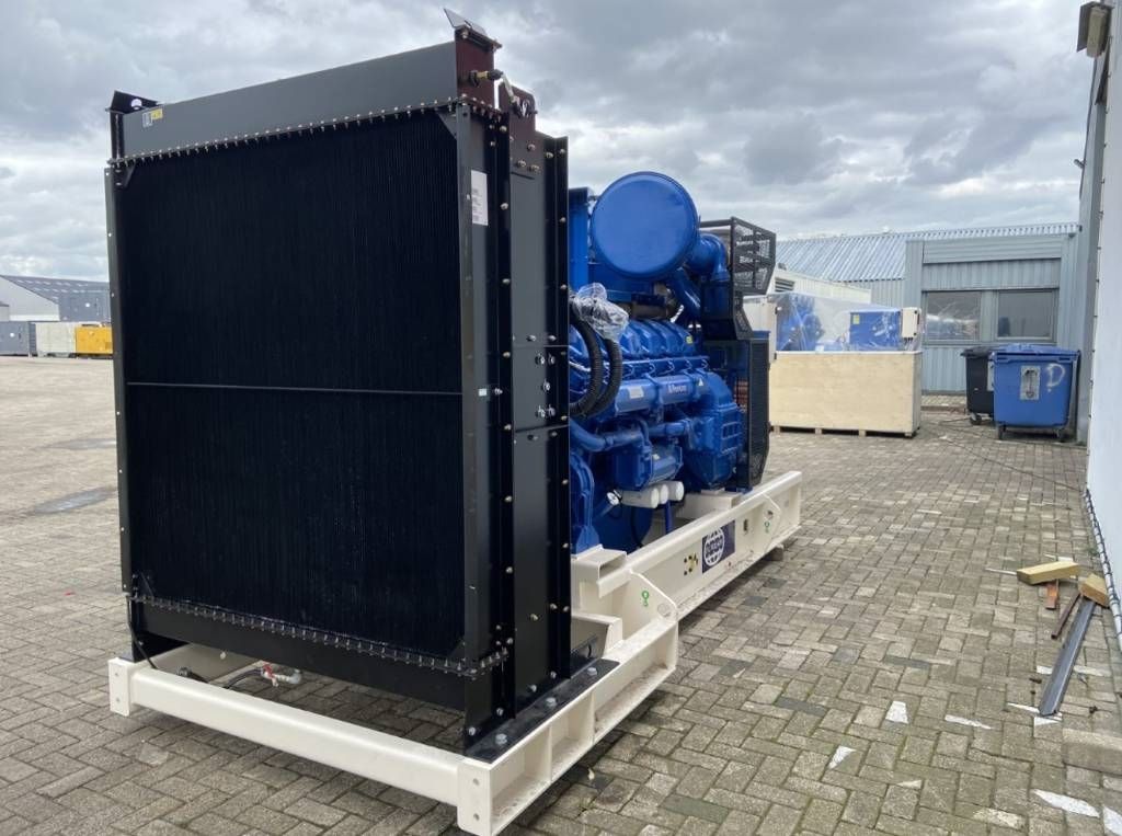 FG Wilson P1375-1 - 1.375 kVA Open Genset - DPX-16028.1
