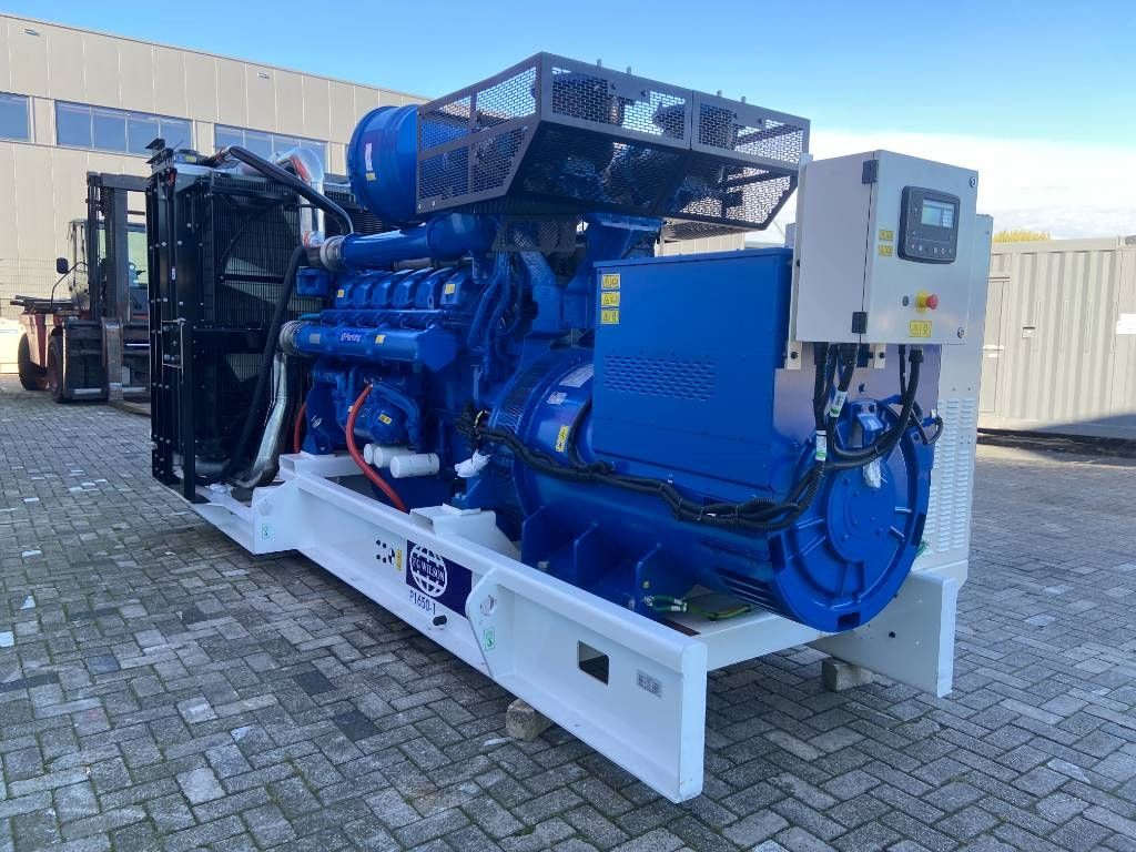 FG Wilson P1650-1 -1.650 kVA Open Genset - DPX-16030-O