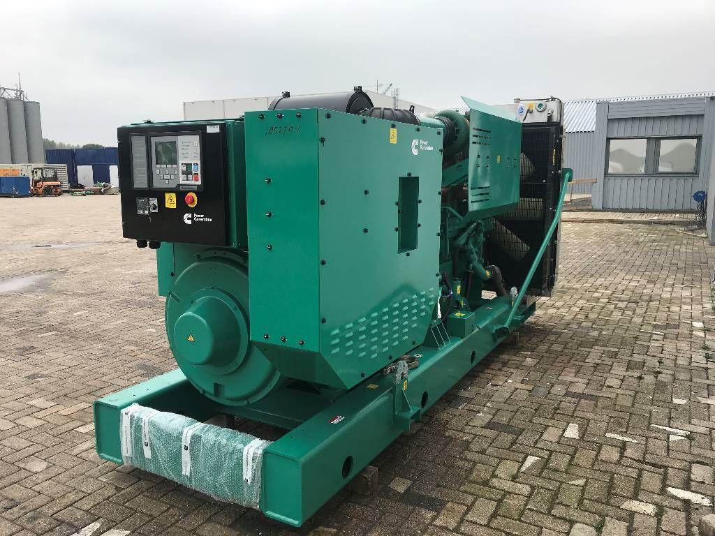 Cummins C900D5 - 900 kVA Open Genset - DPX-18527-O