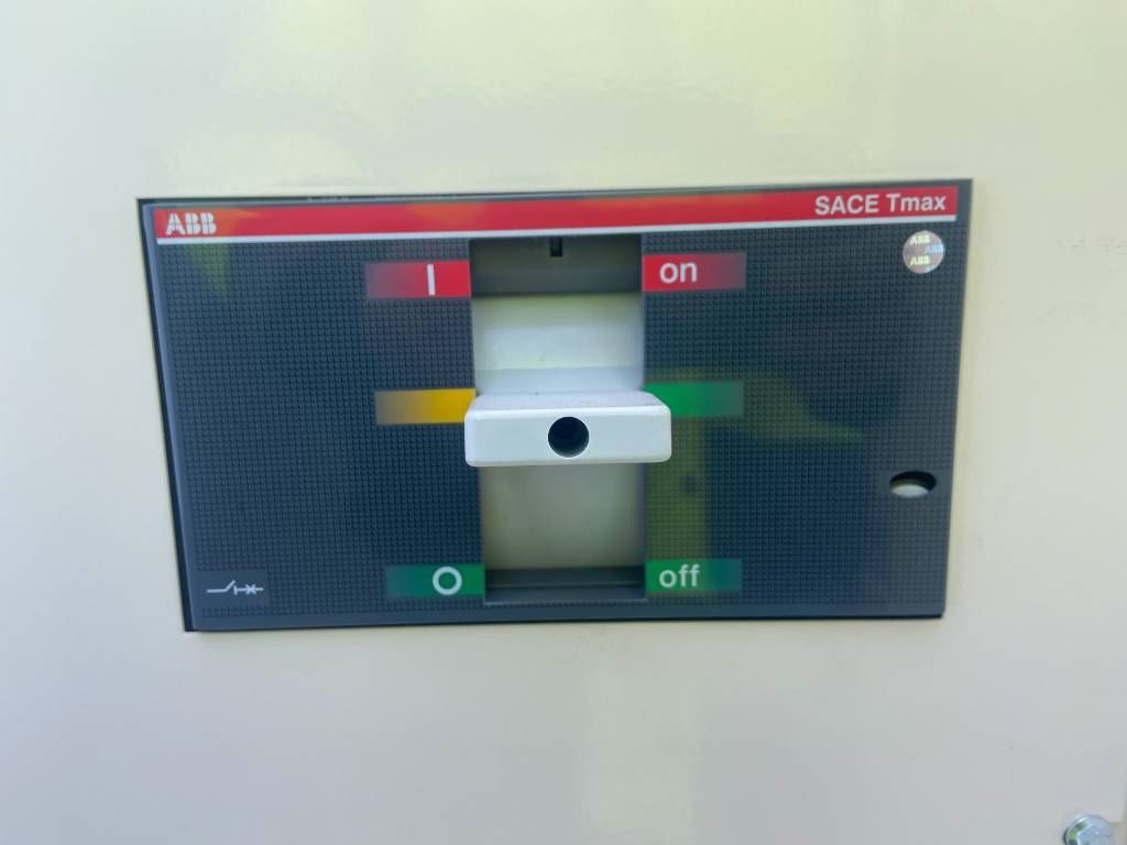 FG Wilson P605-3 - 605 kVA Open Genset - DPX-16021-O