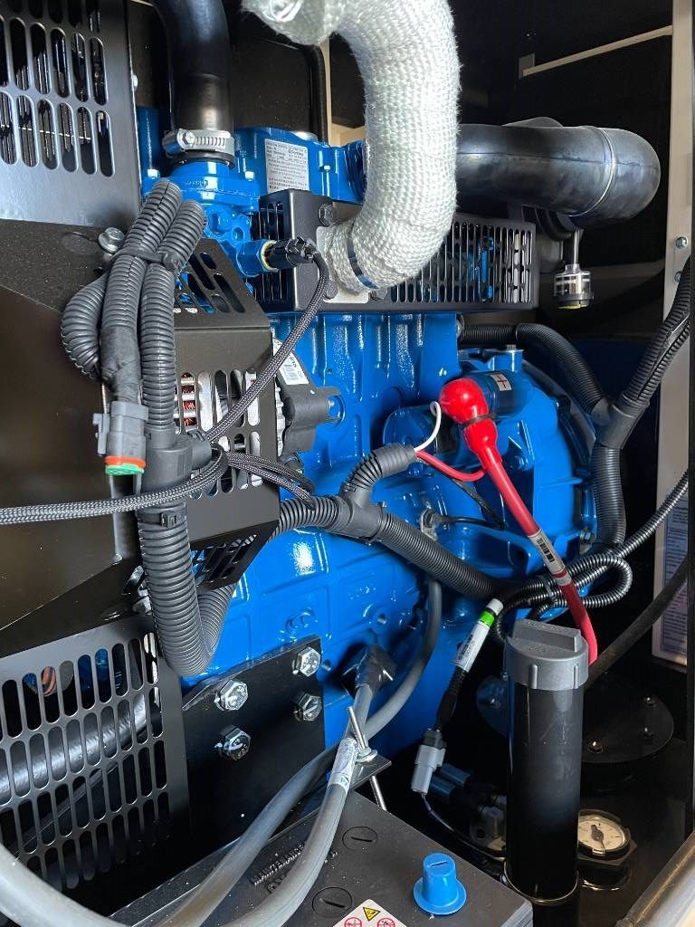 FG Wilson PRO20-4 - 20 kVA Genset Stage V - DPX-16041