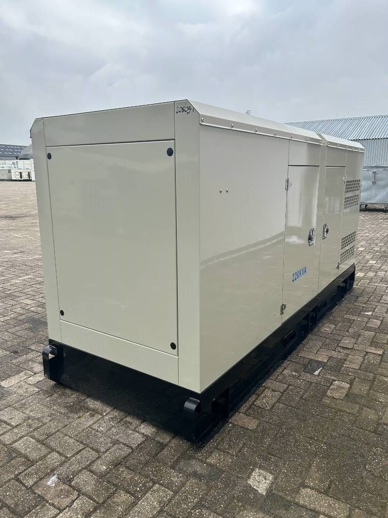 Iveco NEF67TM7 - 220 kVA Generator - DPX-19794