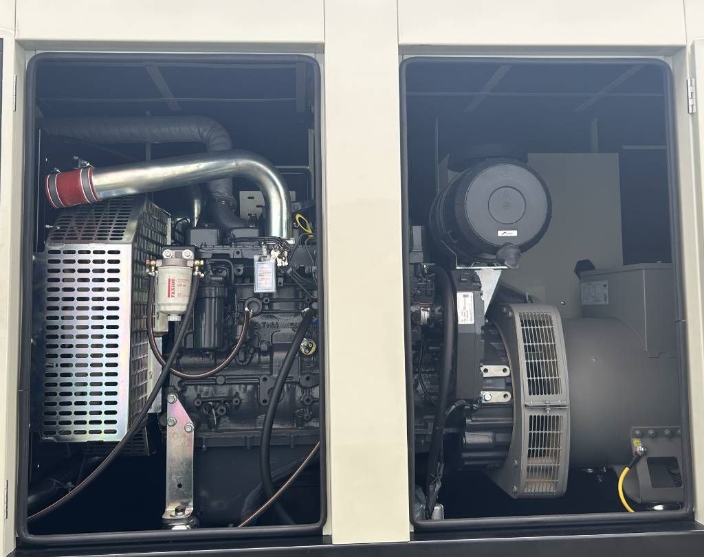 Iveco NEF67TM7 - 220 kVA Generator - DPX-19794