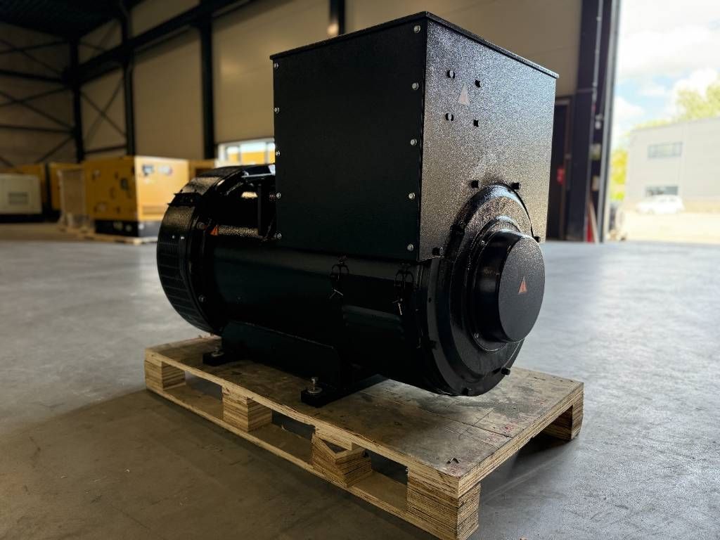 DPX CJ444ES - 325 kVA Alternator - DPX-33910