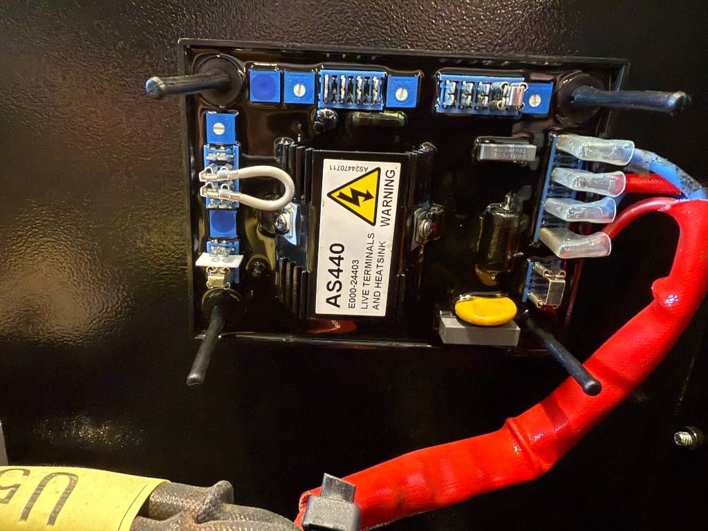 DPX CJ444F - 400 kVA Alternator - DPX-33911