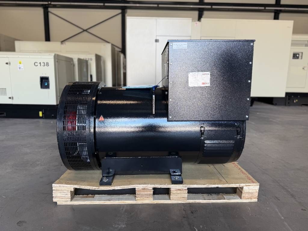 DPX CJ544FS - 625 kVA Alternator - DPX-33913