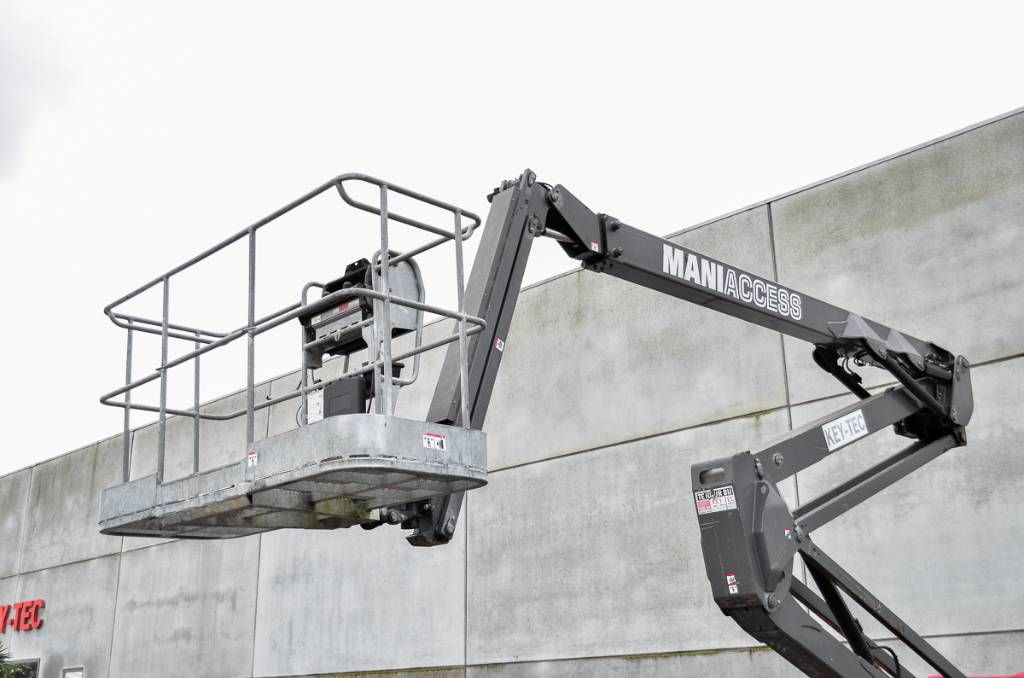 Manitou 200 ATJ