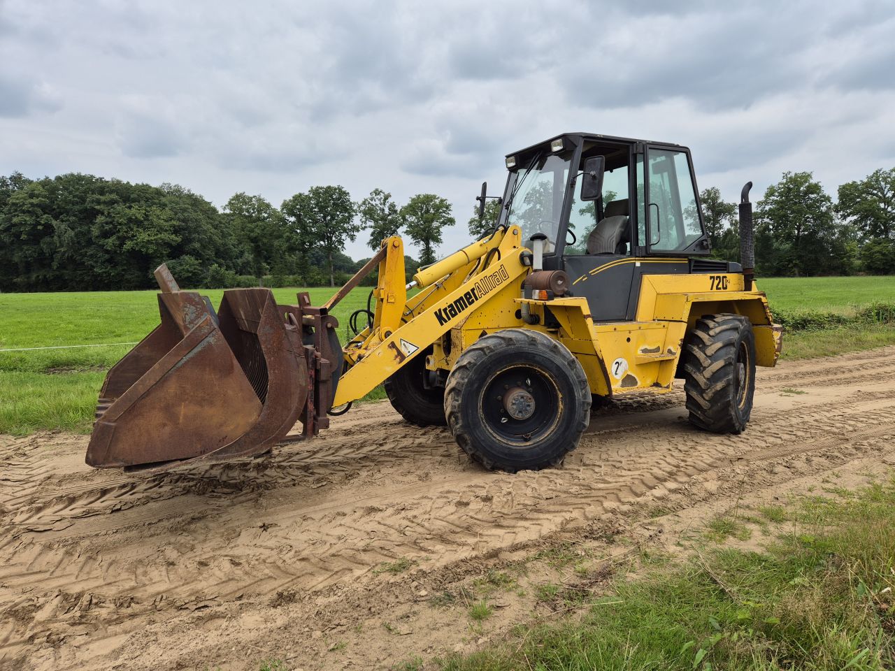 Kramer 720 II Shovel / Wiellader