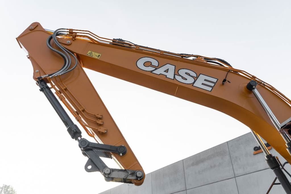 CASE CX 210E