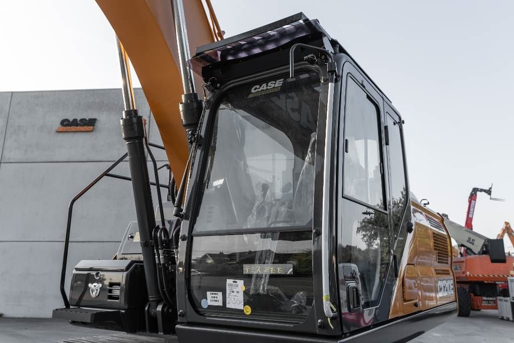 CASE CX 210E