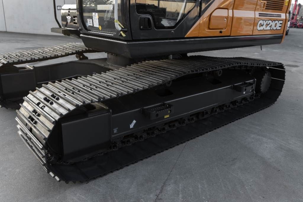 CASE CX 210E