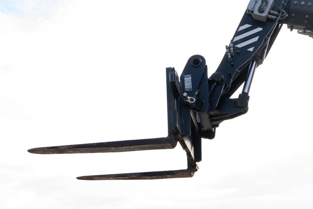 Manitou MRT 2150 Plus Privilege