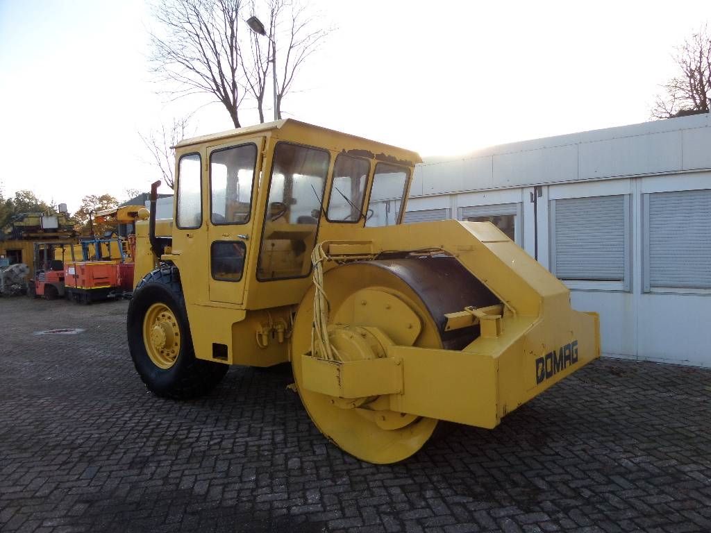 Bomag BW 211 AD