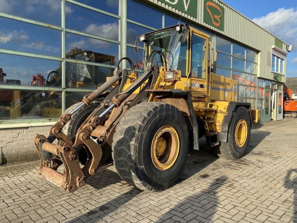 Volvo BM L 120 B