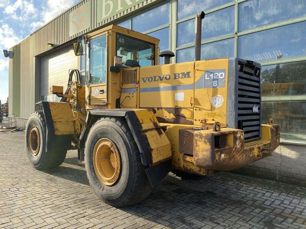 Volvo BM L 120 B