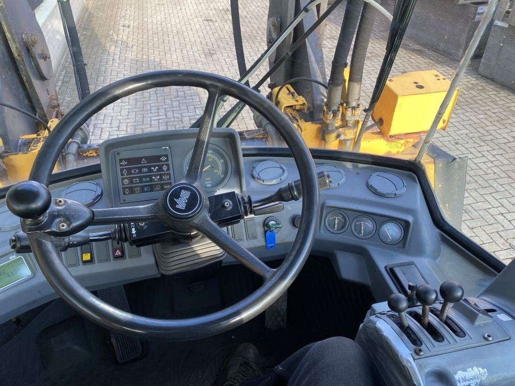 Volvo BM L 120 B