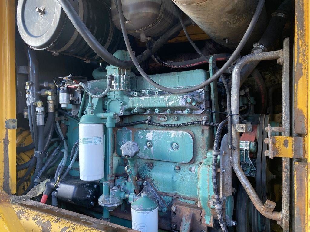 Volvo BM L 120 B