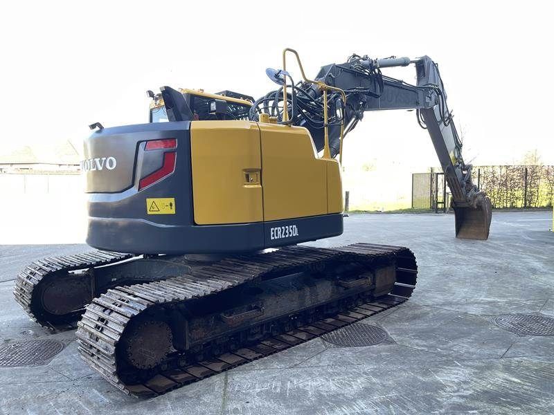 Volvo ECR 235 DL