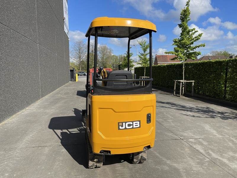 JCB 15 C - 1